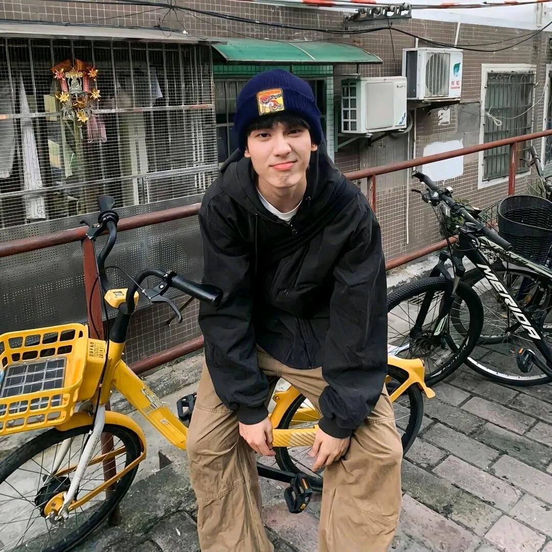 丢耳机大王✌️