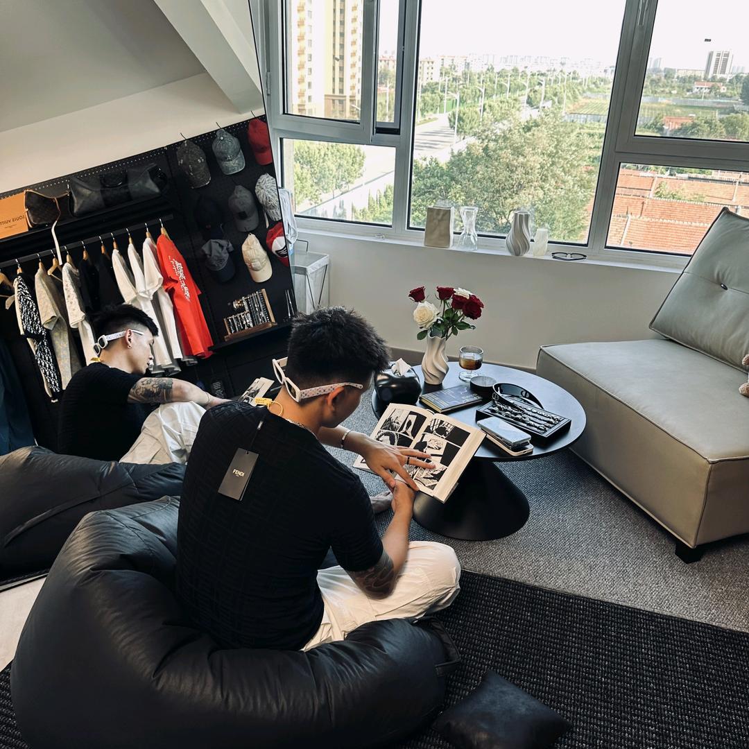 爱吃榴莲的小洋