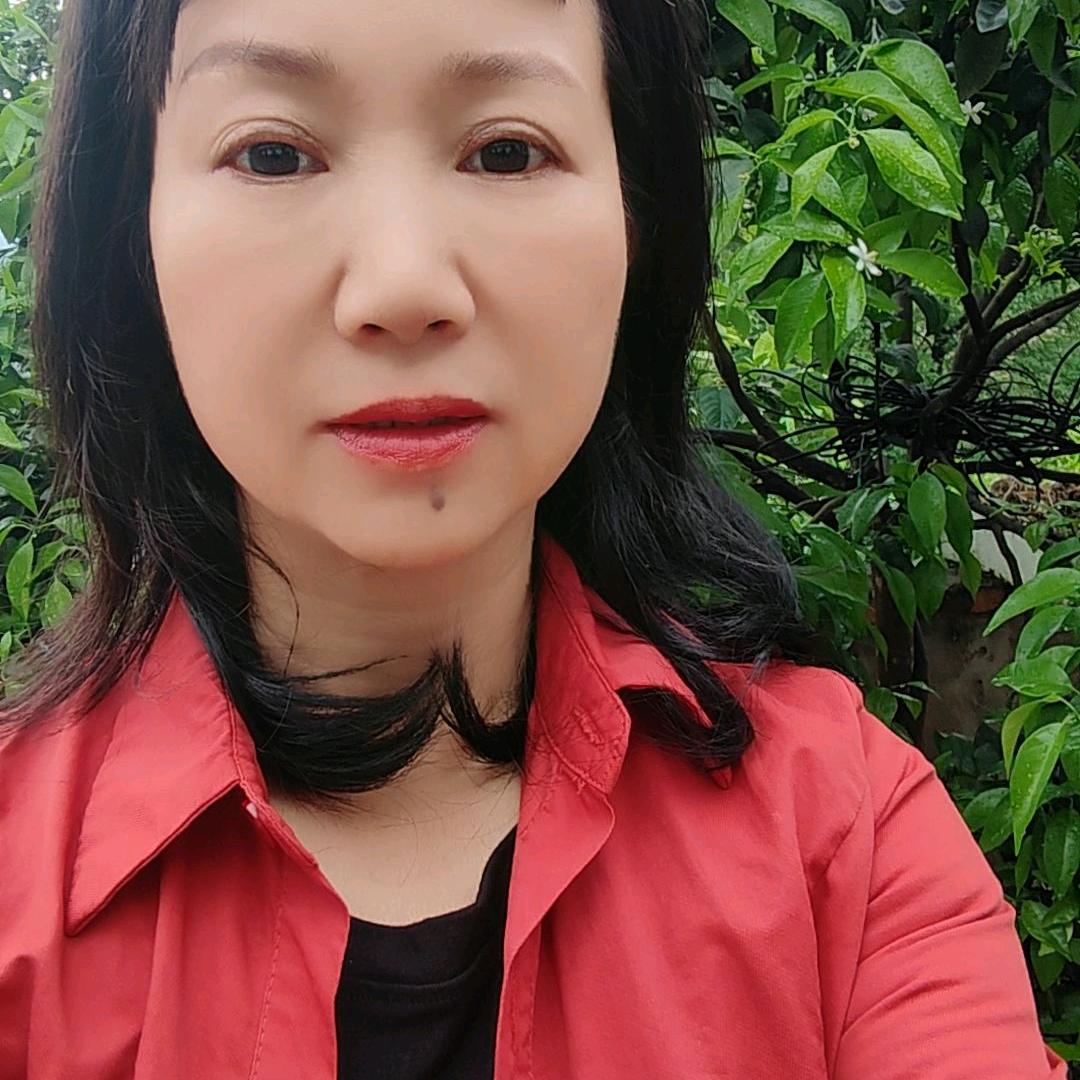 红玉晚上19：10开播