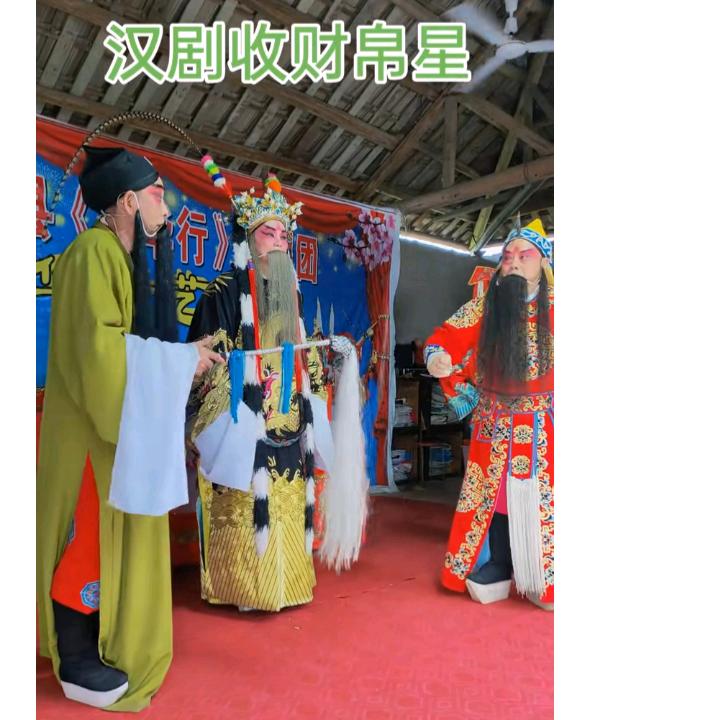 吕甫均
