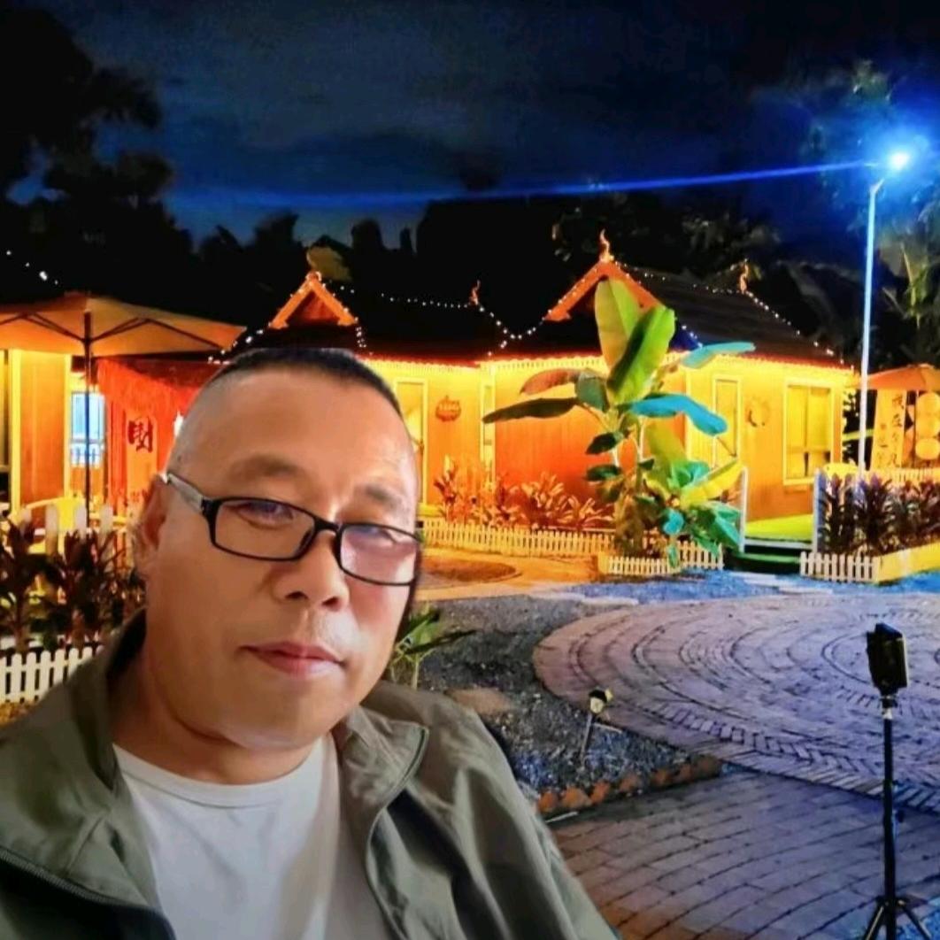 大庆姜哥在版纳