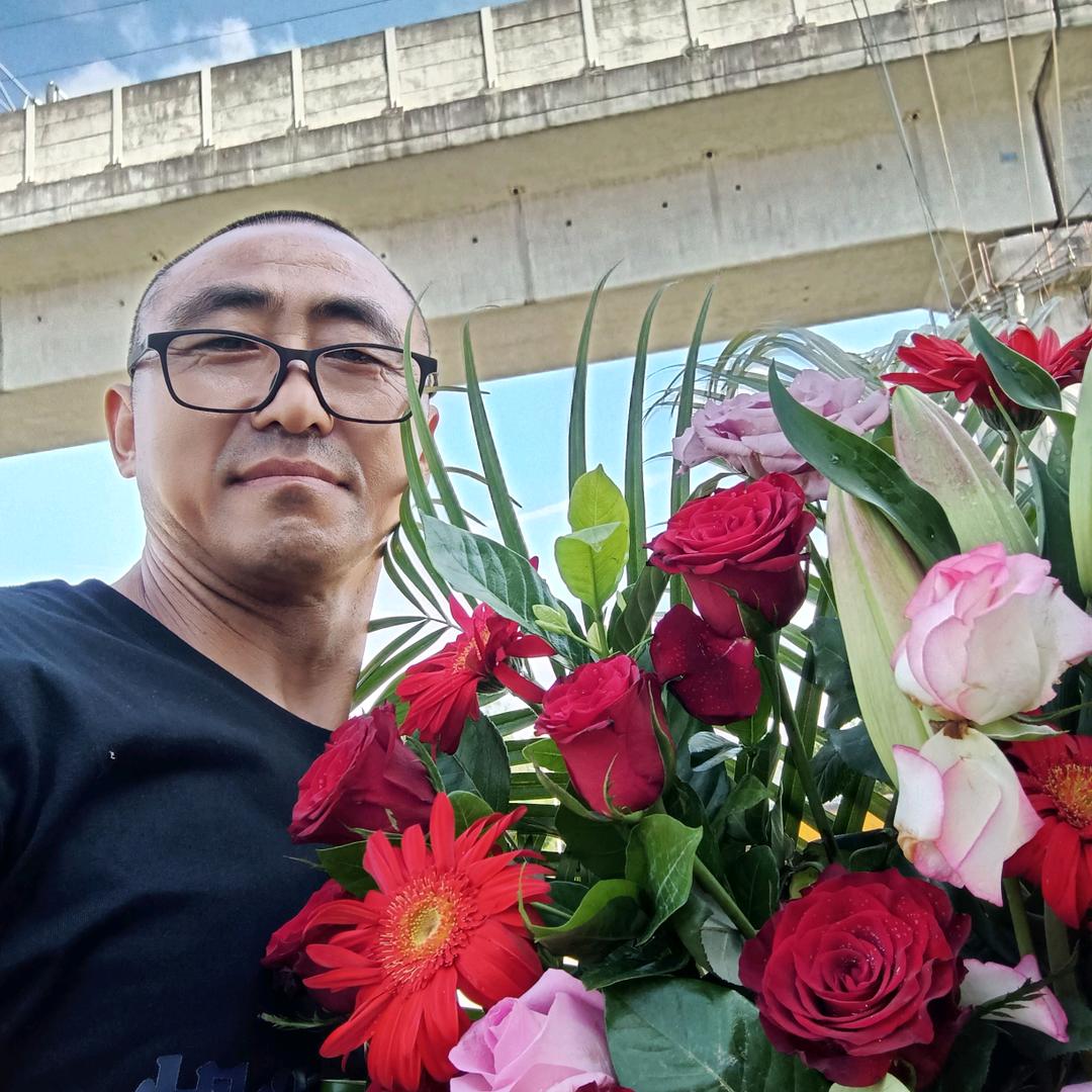 贵港，老刘旧货，收，售，一体店。