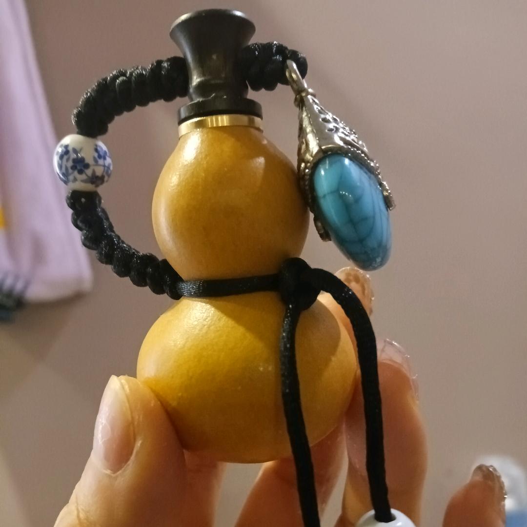 情怡
