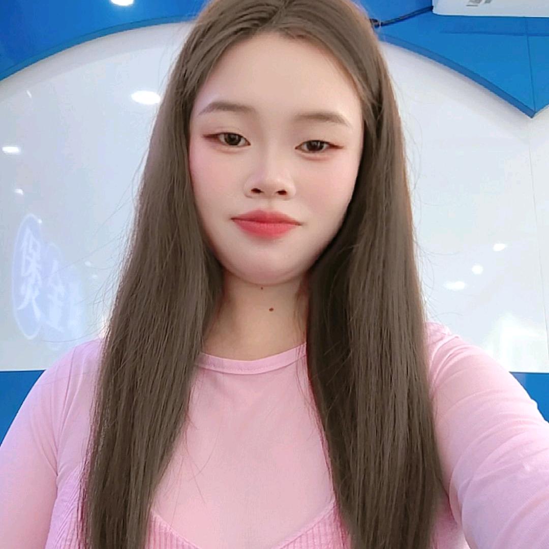 贵姑娘(橱窗正在营业中)