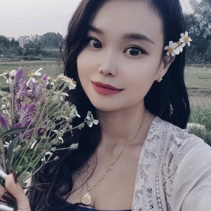 姓彭😚却不能把你捧在手心