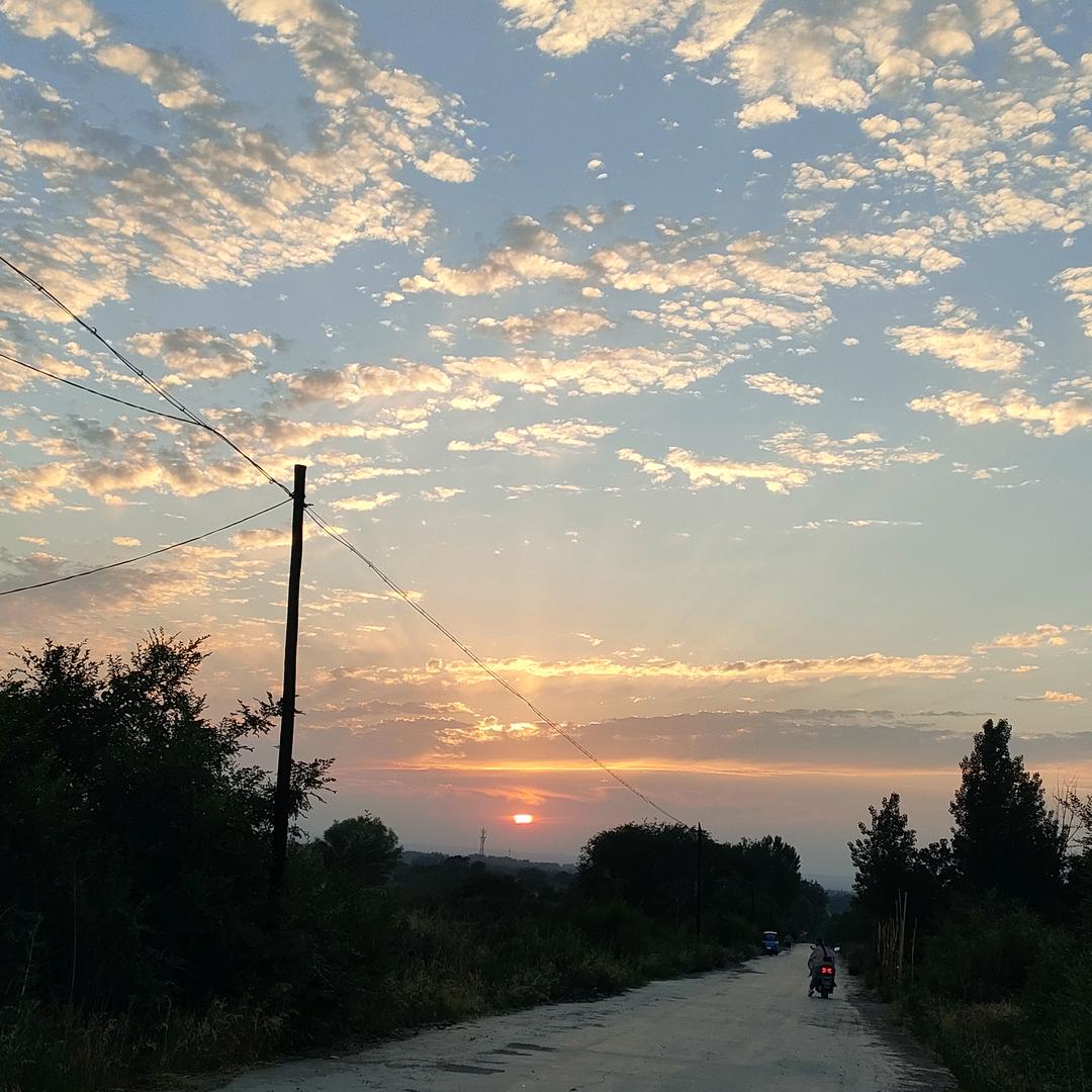 可爱黑女