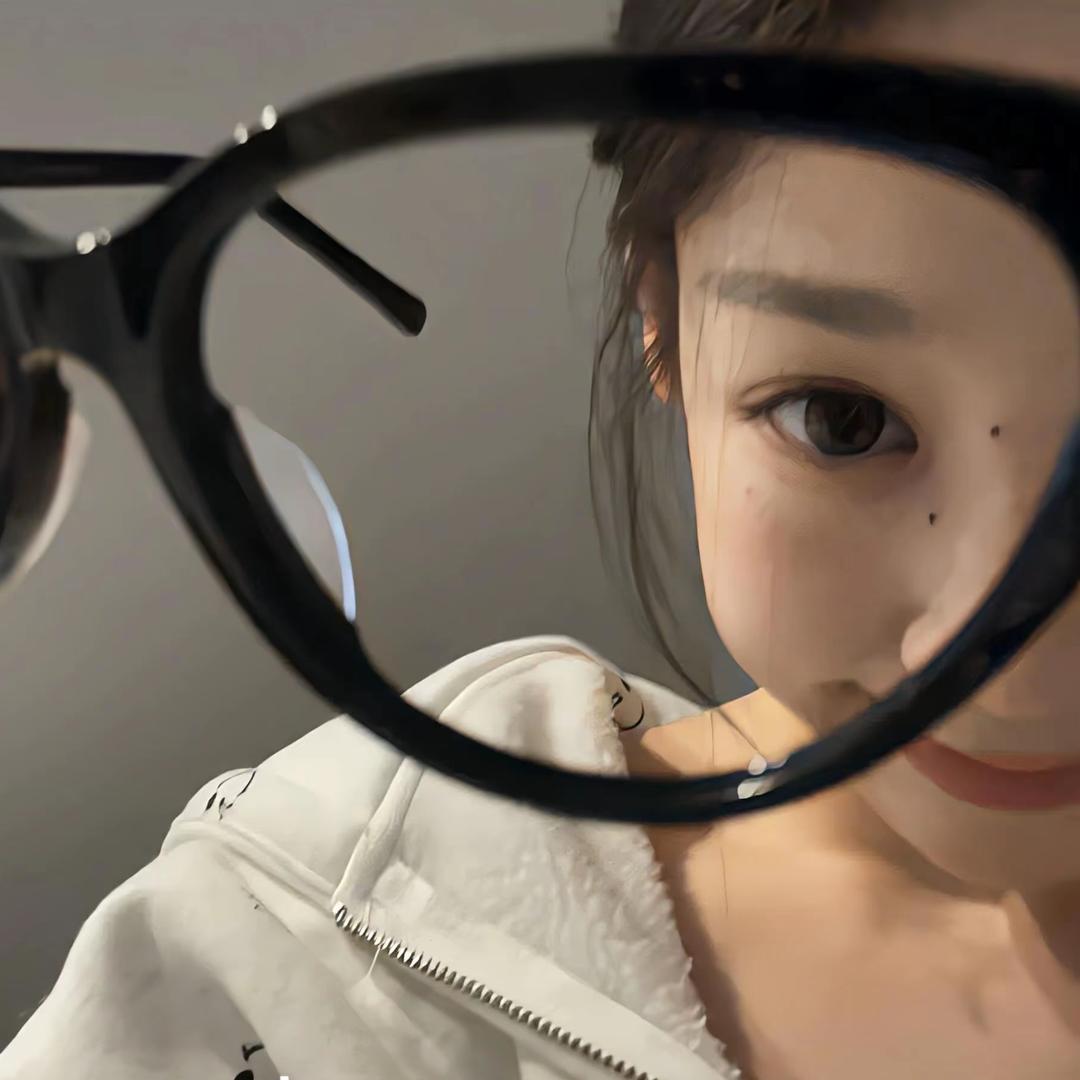 悲伤𝙆𝙞𝙩𝙩𝙮猫-