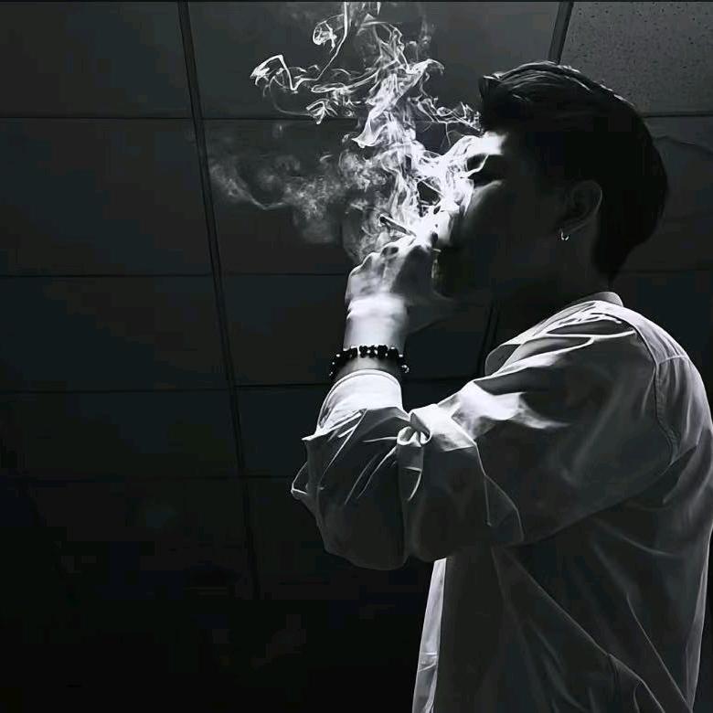 西村赵小扣百货日杂门市