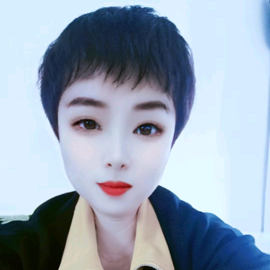 三姐只会打麻将。打麻将约我