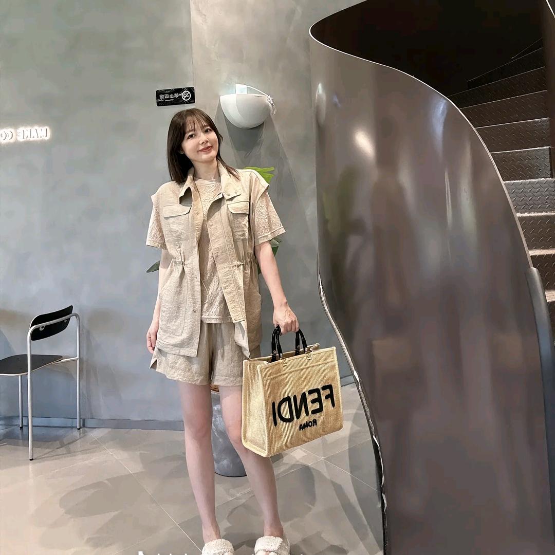 周明星🌟（精品穿搭）