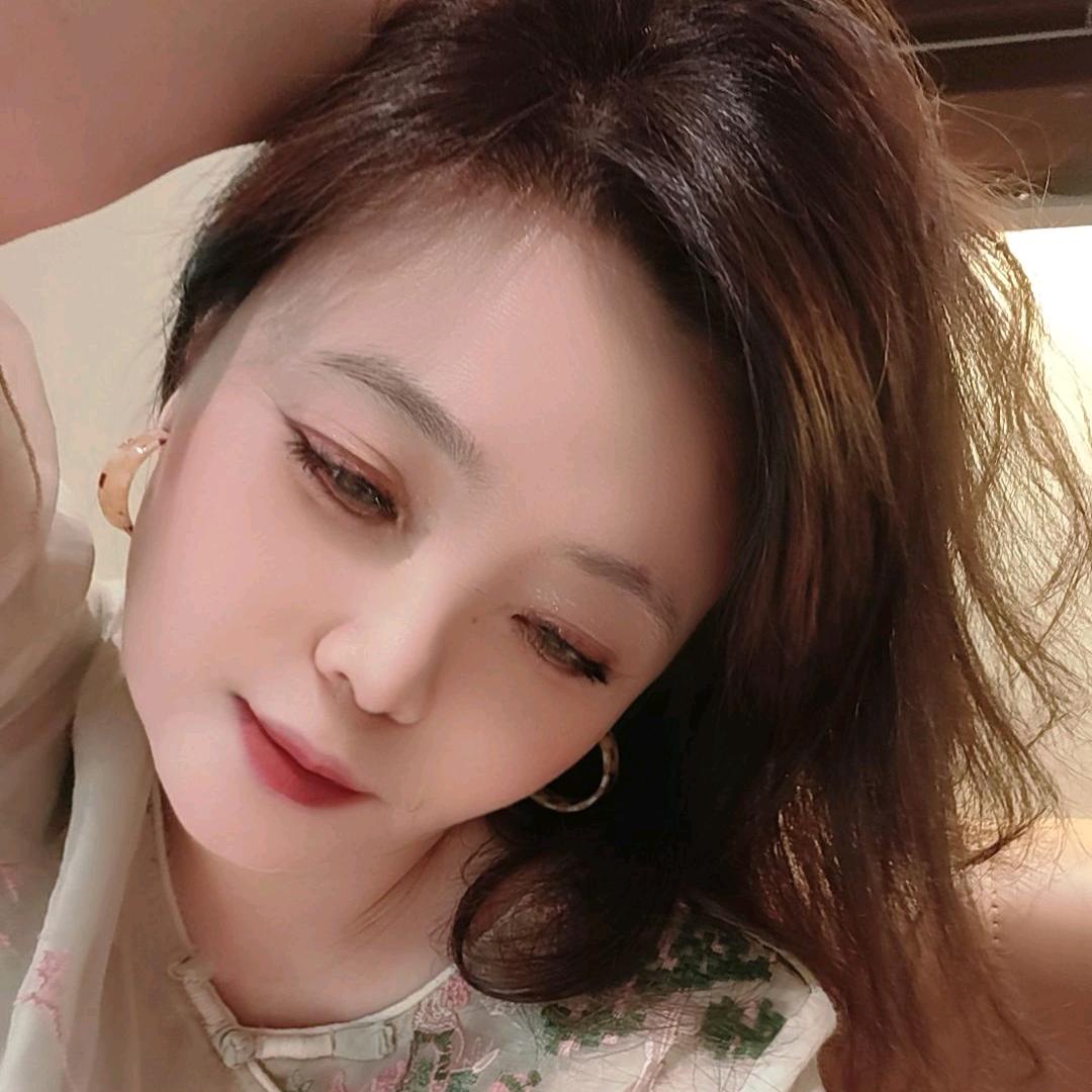主持人明月