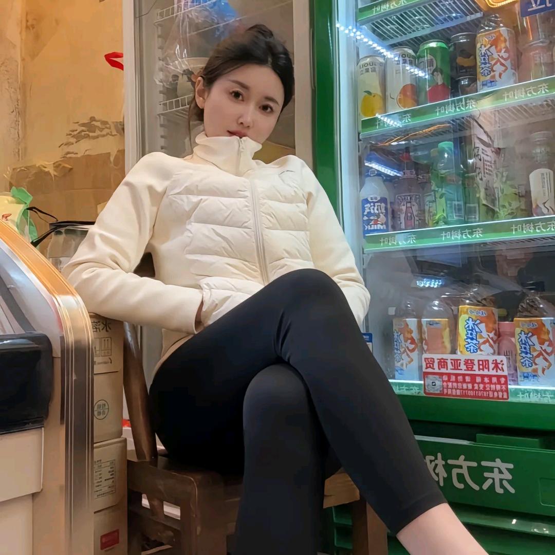 守护爱心的yq百合花