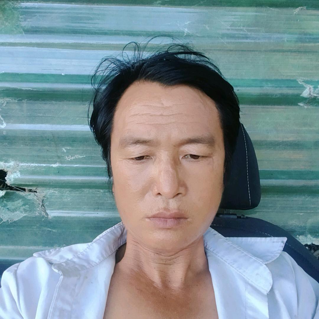 摩托车修理部