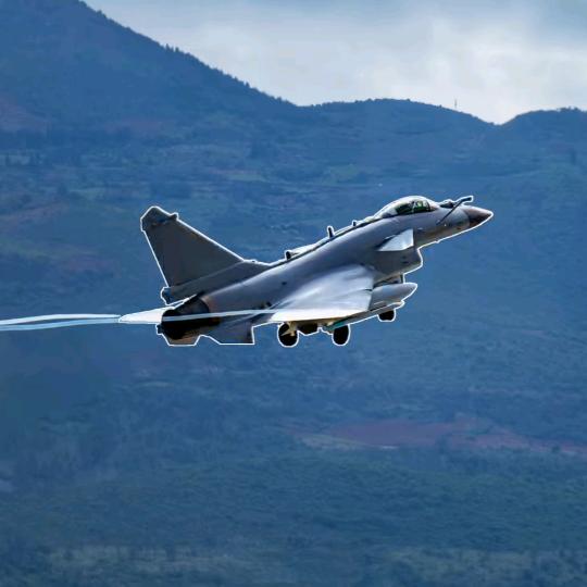 一个人在家懒得刮胡子拉碴