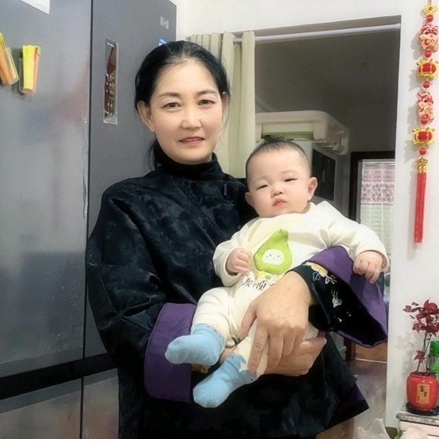 新泰人70后