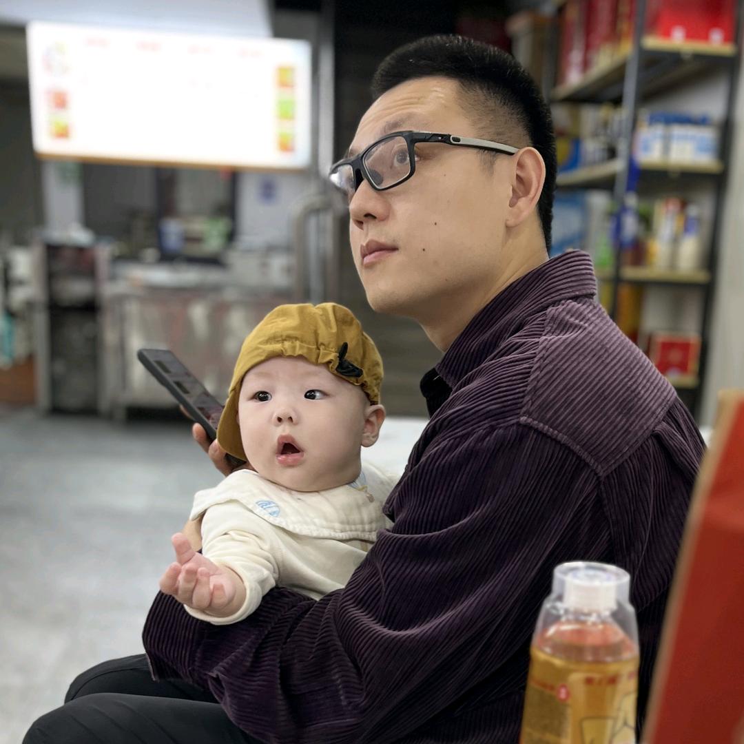 奶爸侃球