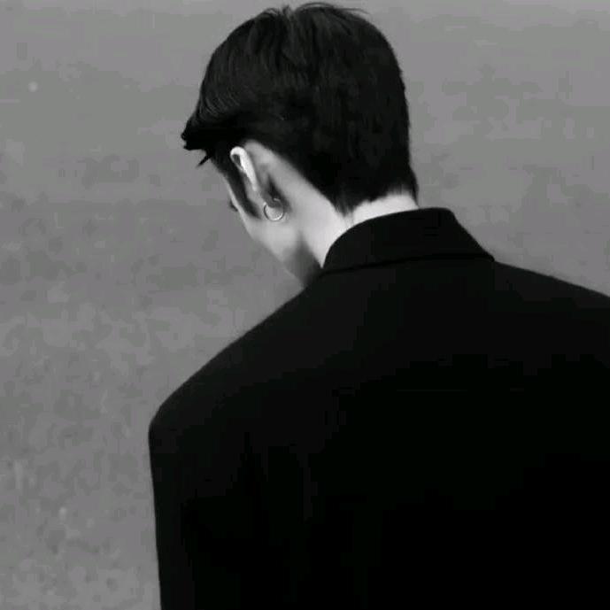 心碎老魏