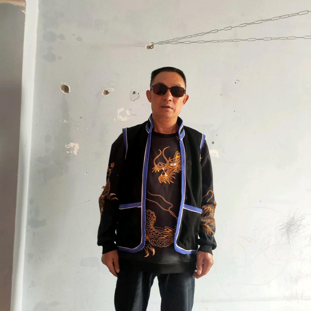 黄玉周