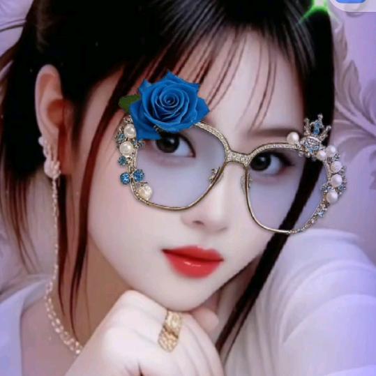 小娜娜。