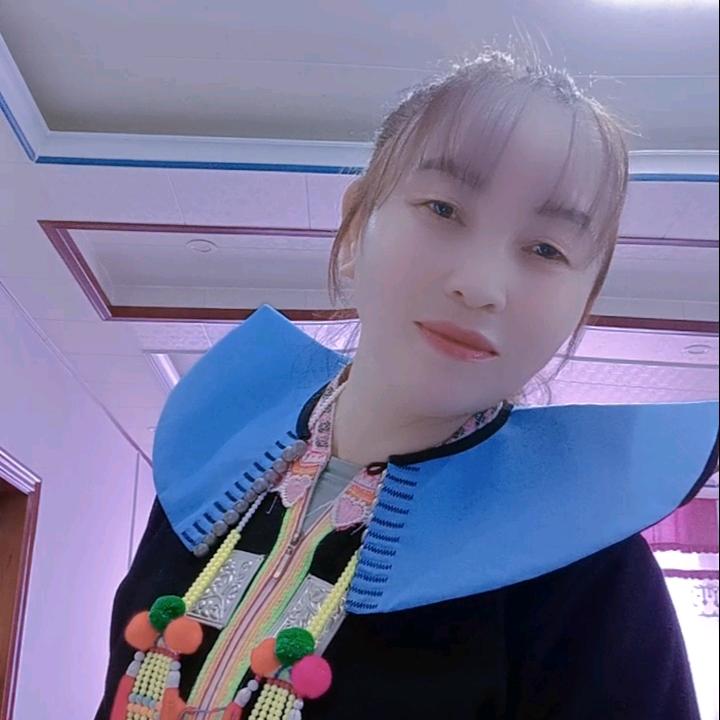 瑶家人👩‍❤‍💋‍👨