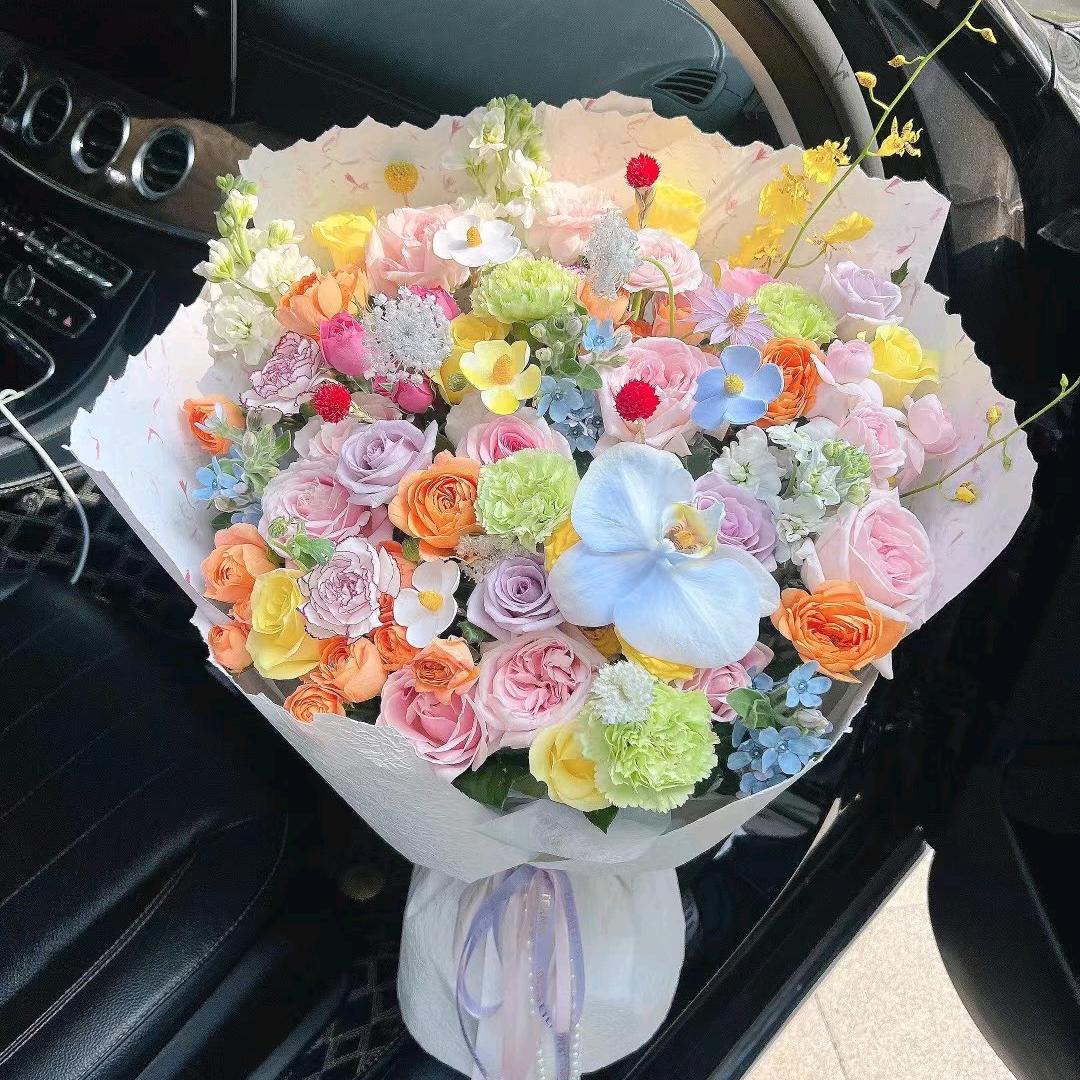 麓小麓鲜花同城配送