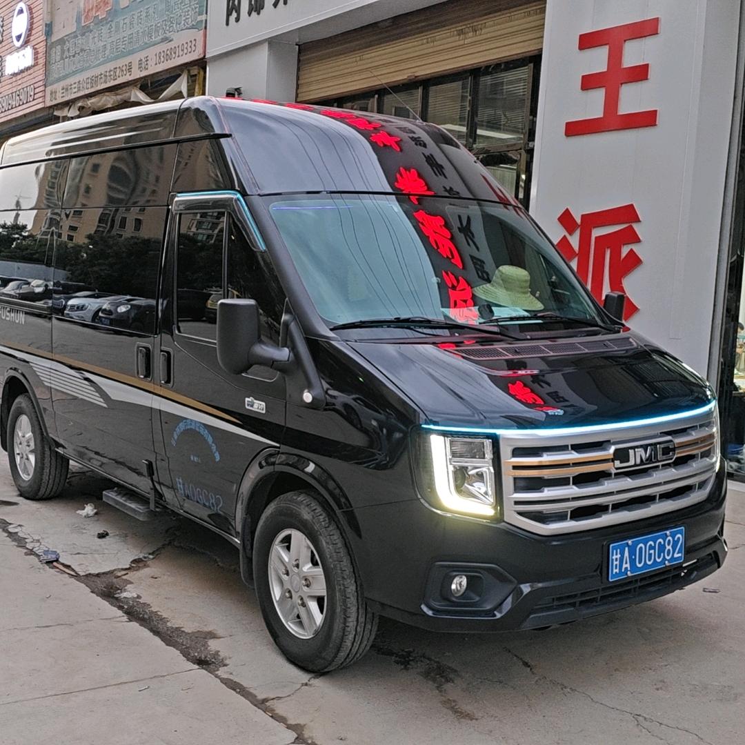 旅游包车大队