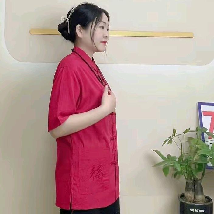 皮尔卡丹热潮专卖店