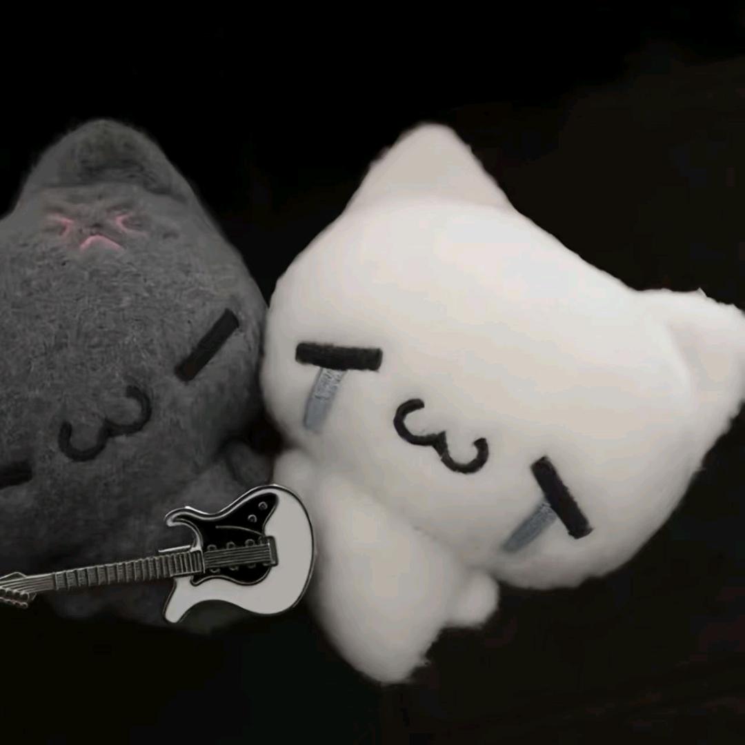 凭阑意OvO