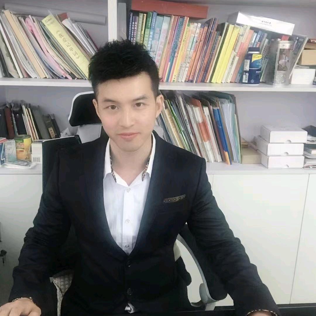 育能成长顾问 · 育禾