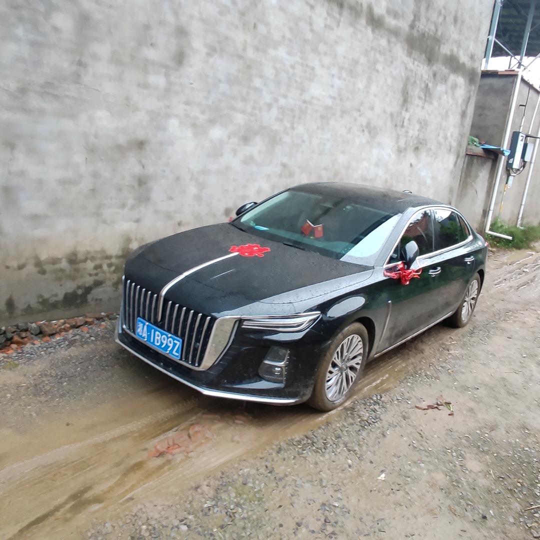 小张骑车