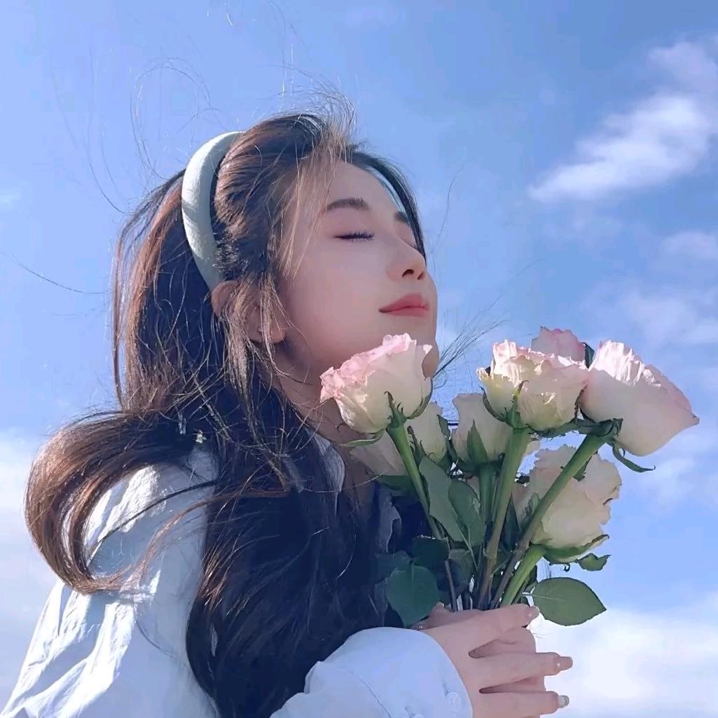 🌈小李不吃梨🍐