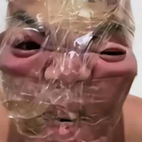 和老婆玩4i看到在外偷听的老公