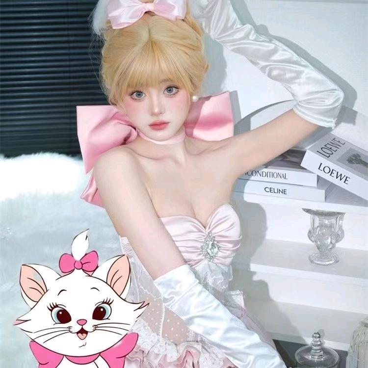 依恋潮玩浦江店