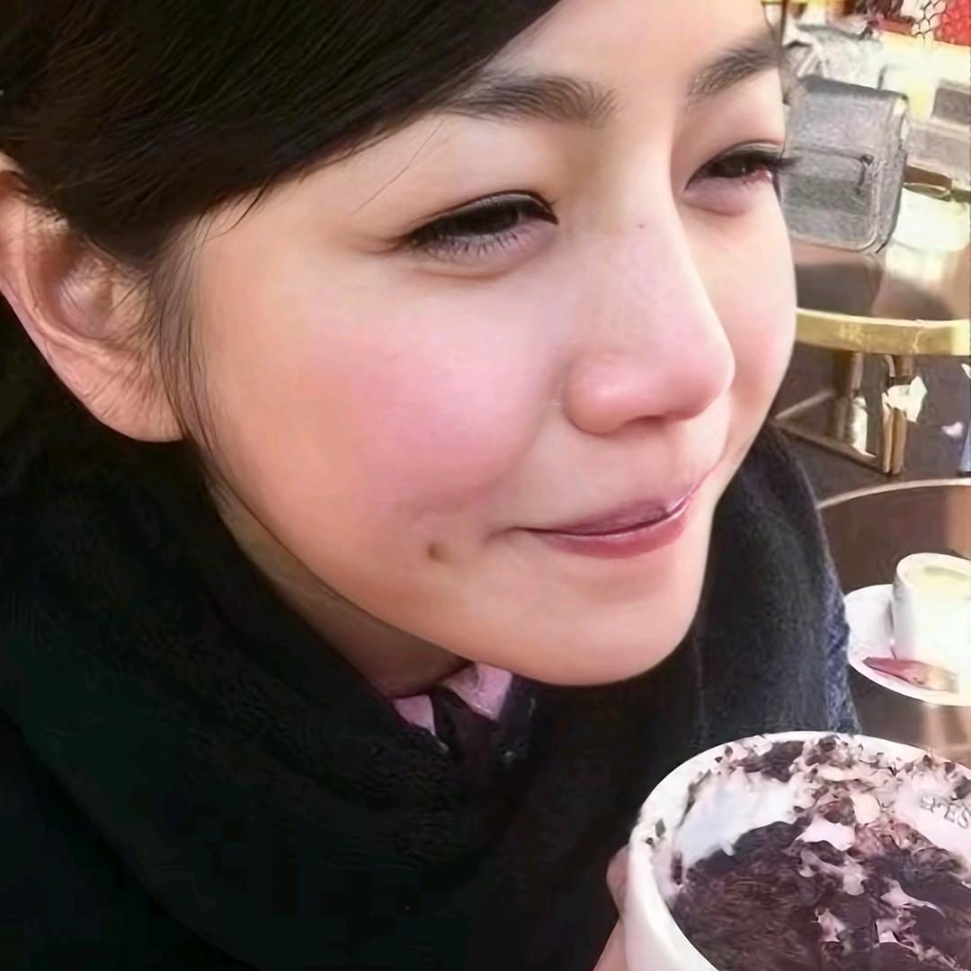 小狗撒尿，滋谁谁叫