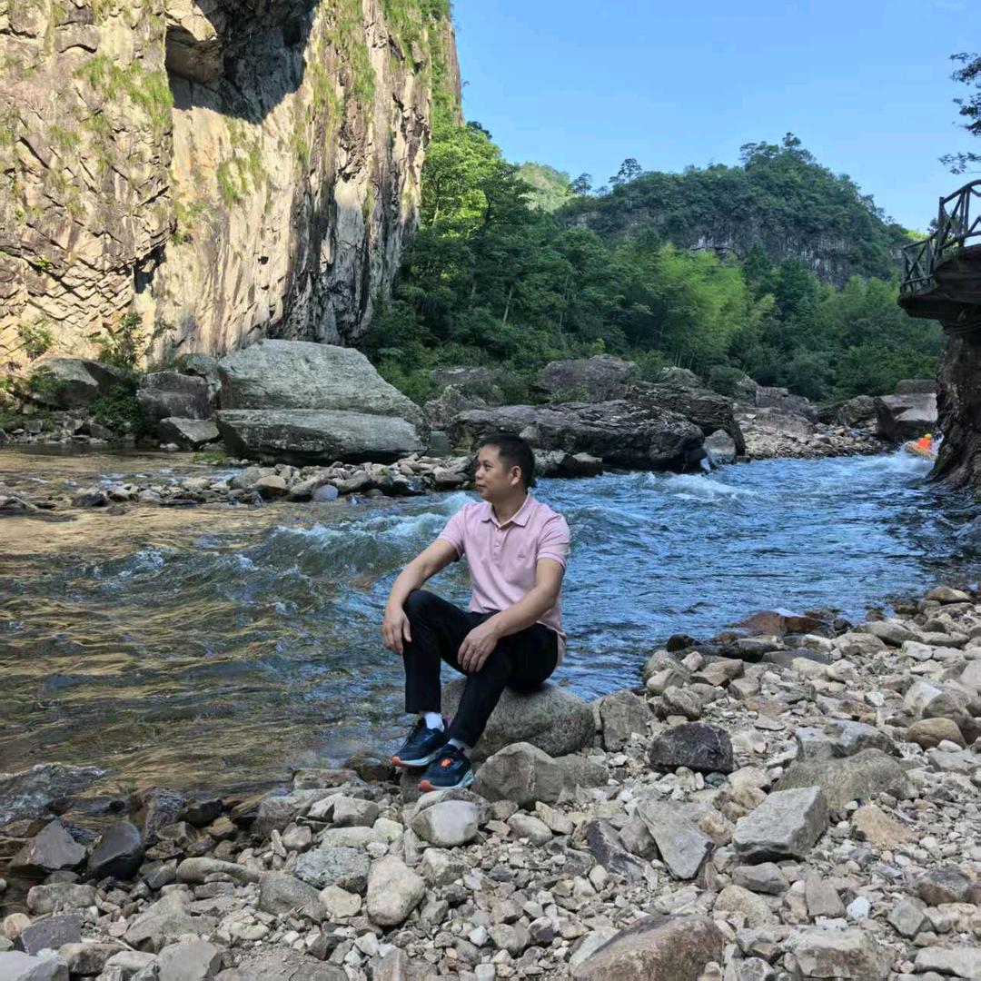 蜗牛追火箭