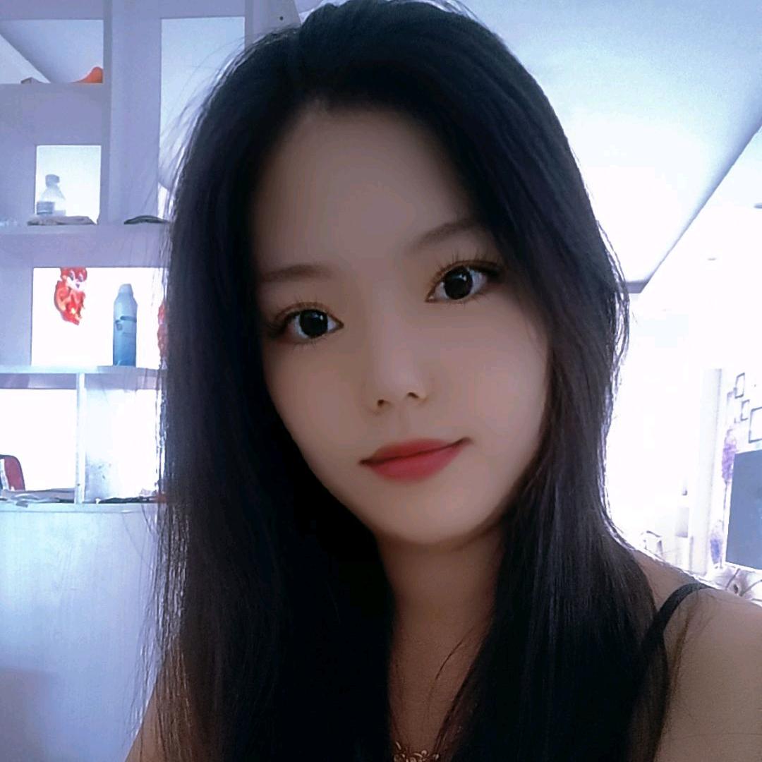 吴忧爱养花