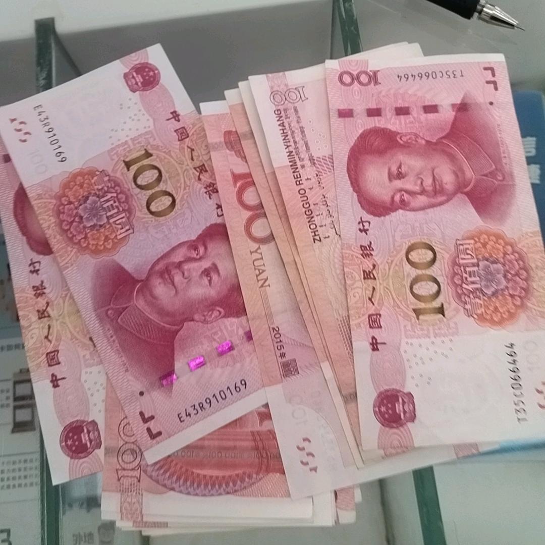 里青歌舞戏曲艺术团