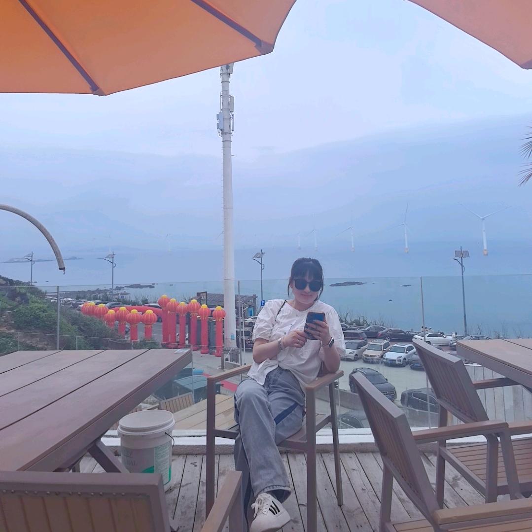 ❤️小巧玲珑英❤️《请不要连赞》