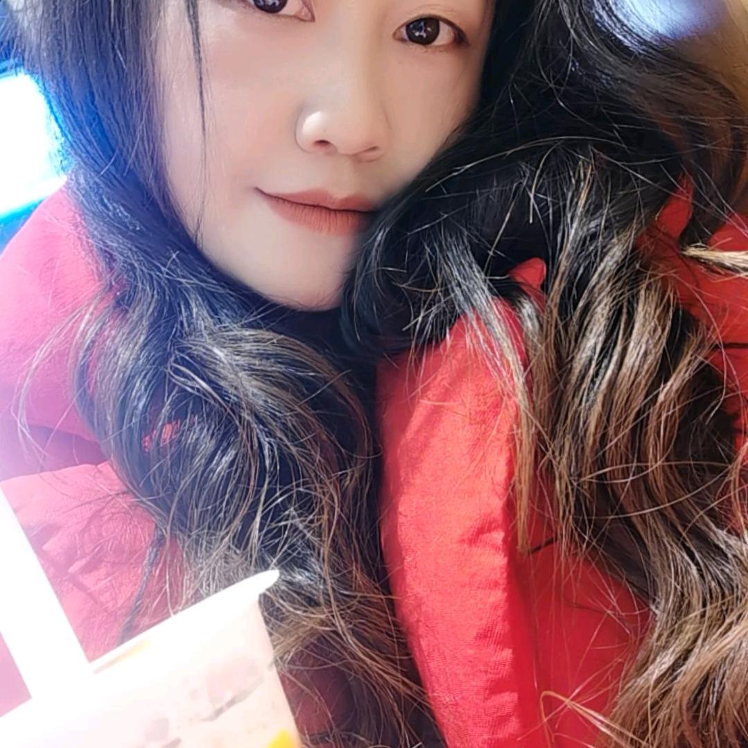 英子