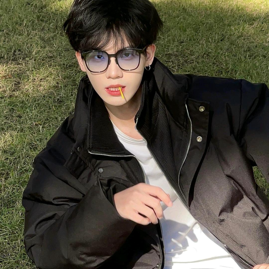 只不过是时间定了的过客