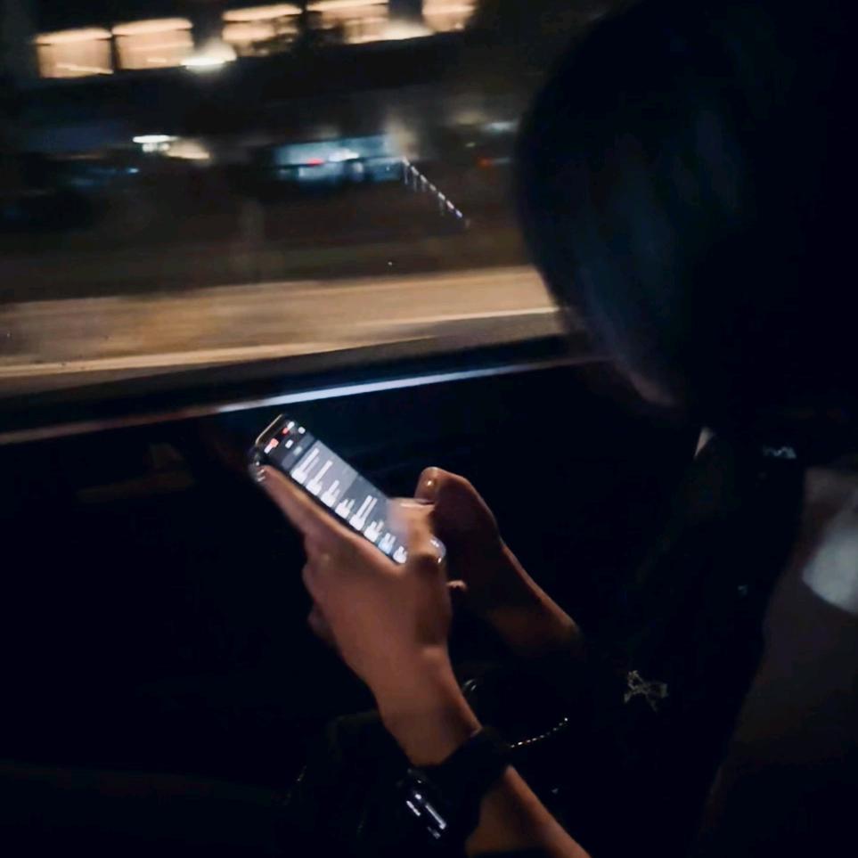 美业玲玲