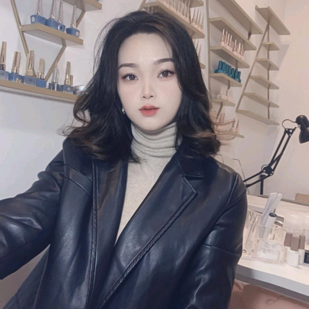 杨杨美甲美睫💅🏻☘️