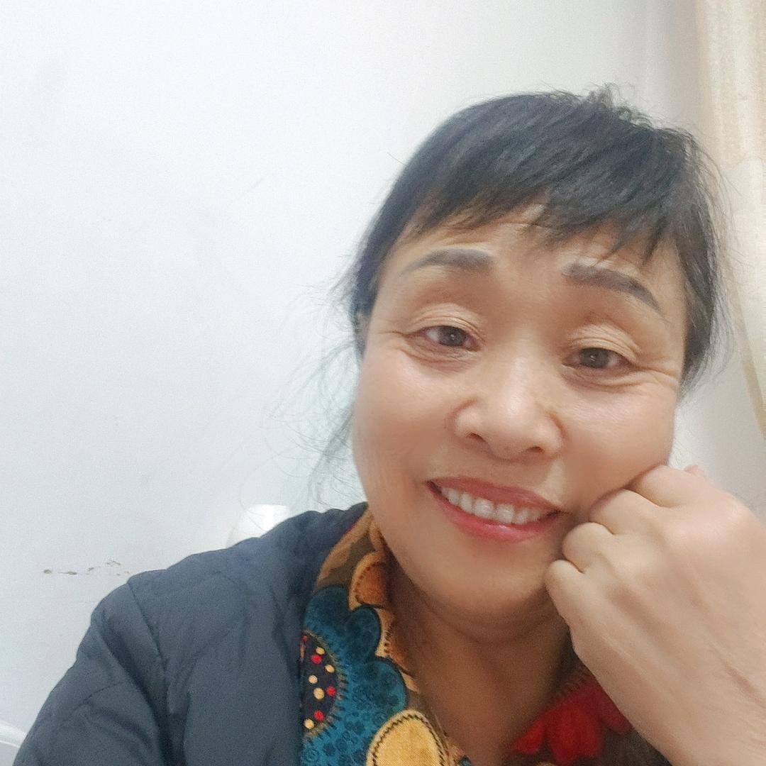 坚强姐（下午一点十分首播）