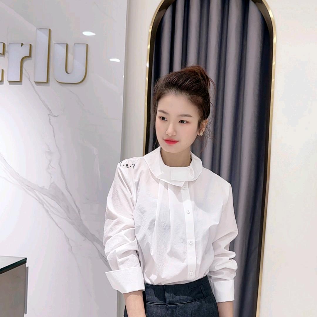 安妮•可路莎1店•成成
