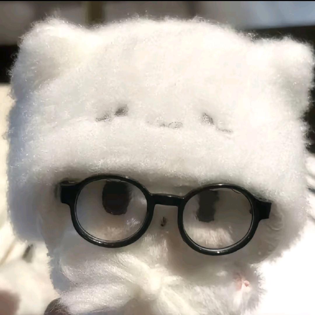 娜娜.