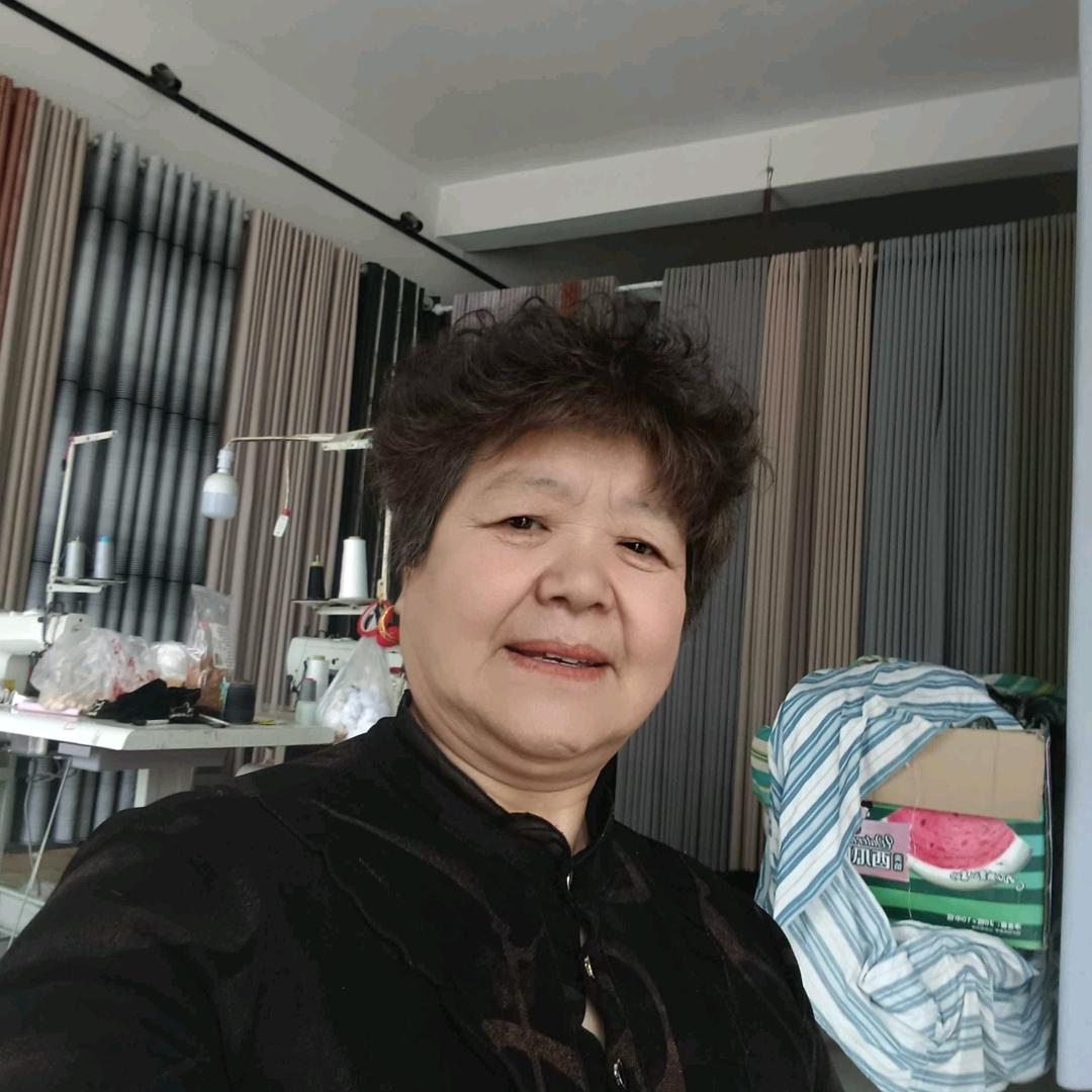 八里营窗帘.曹姐