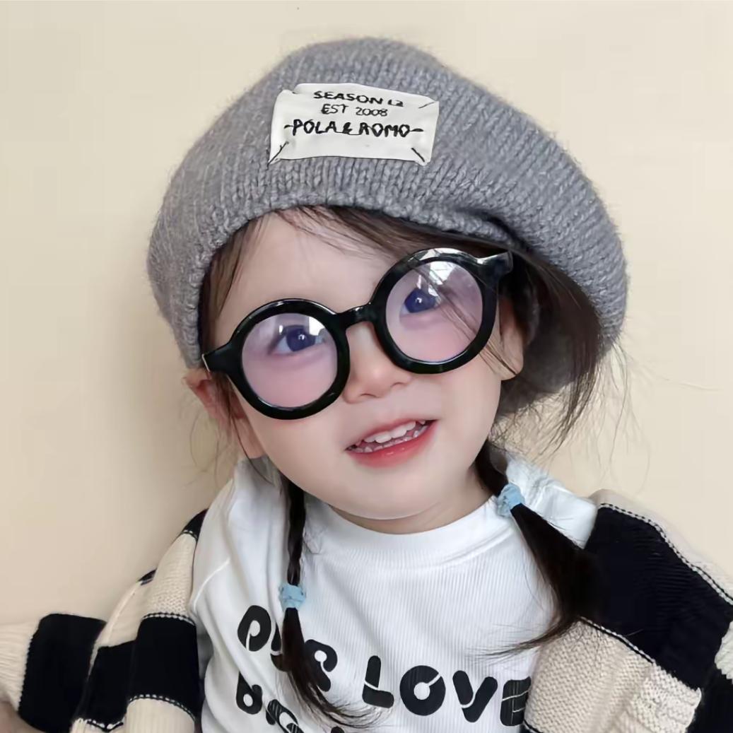 爱夫👩🏻‍🦯‍➡️🧎🏻