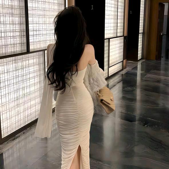 玖 洛♐⁷ºº