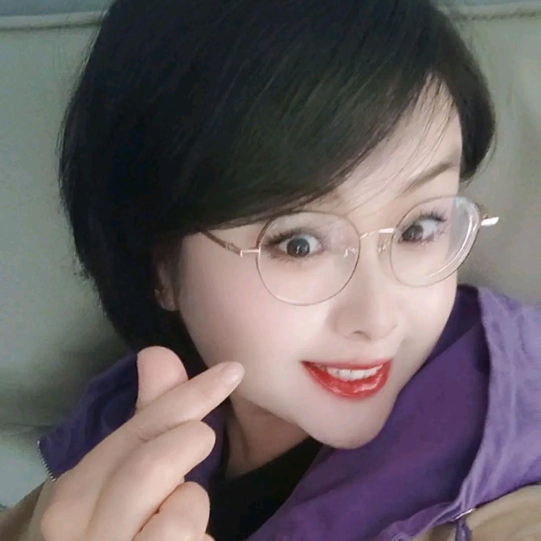 高二小