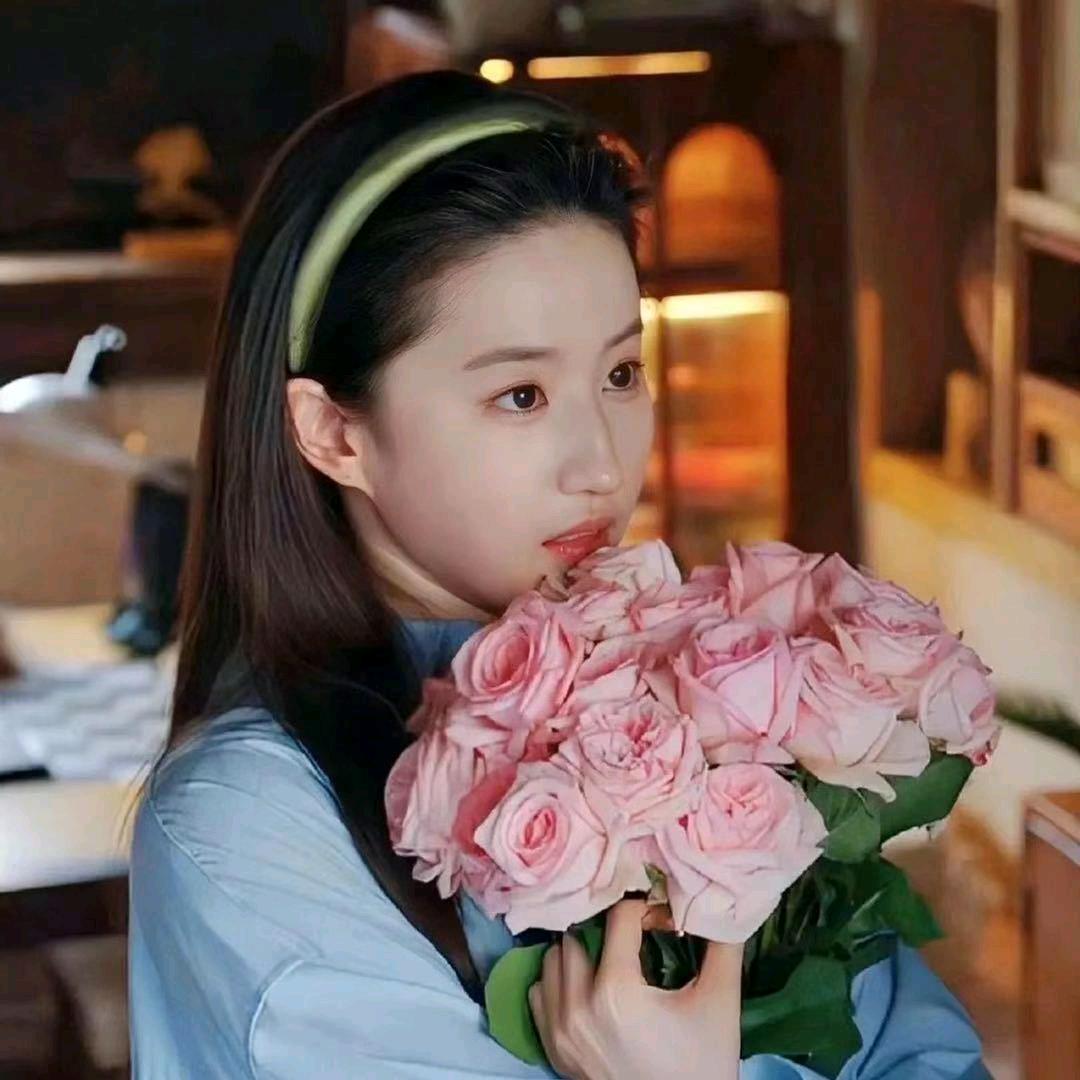 李非凡